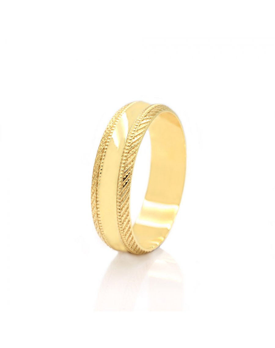 9ct Yellow Gold Concave Diamond Cut 5mm Wedding Ring | T T Jewellers